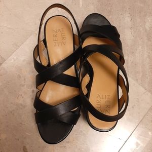 Naturalizer sandals